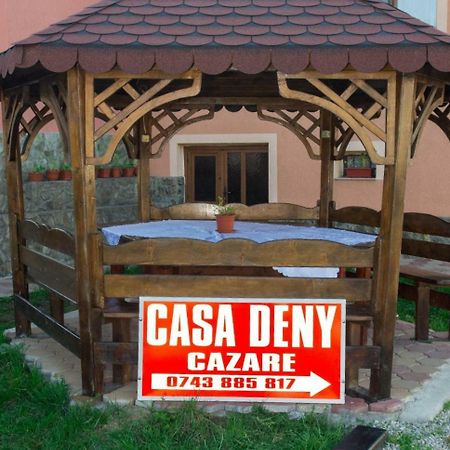Pensiunea Casa Deny Novaci-Străini Buitenkant foto