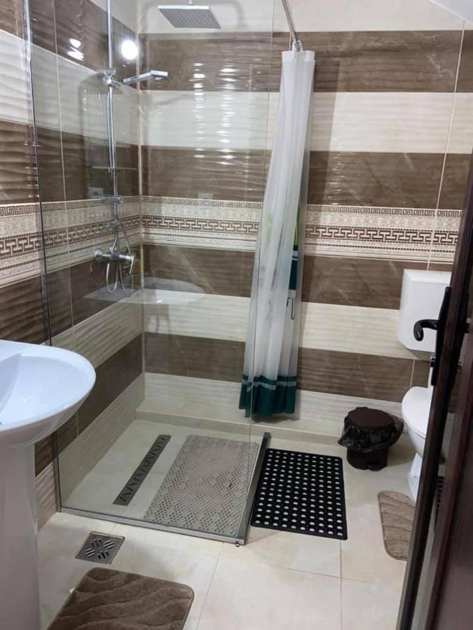 Pensiunea Casa Deny Novaci-Străini Buitenkant foto