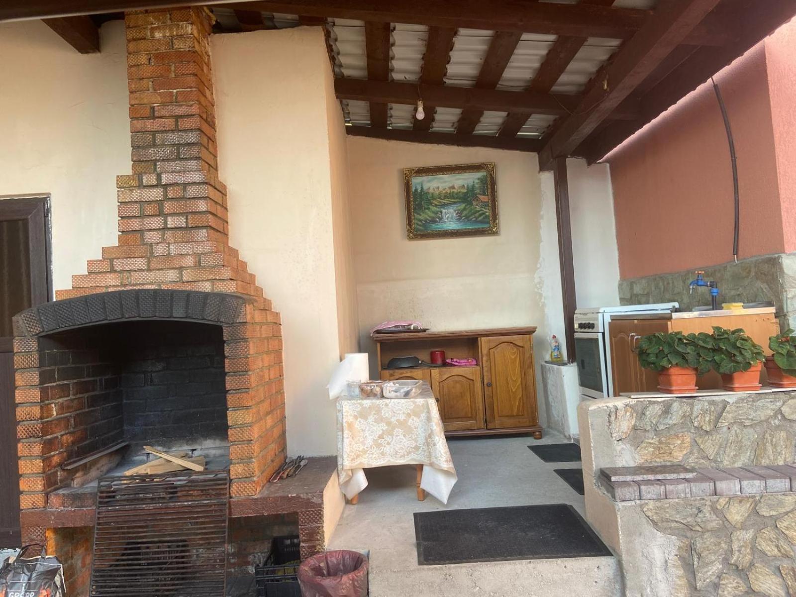 Pensiunea Casa Deny Novaci-Străini Buitenkant foto