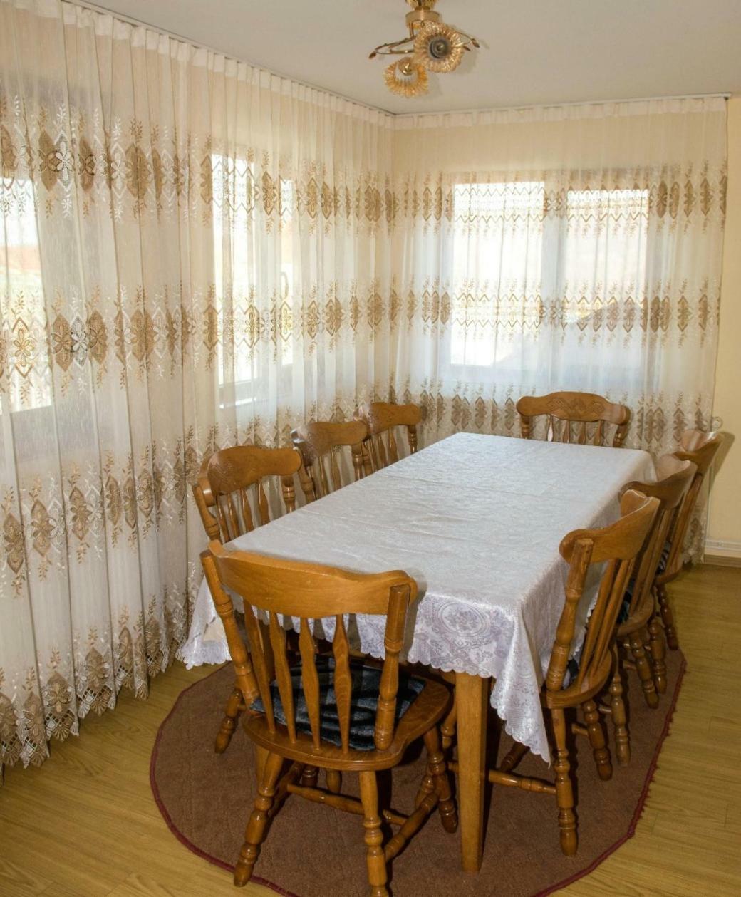 Pensiunea Casa Deny Novaci-Străini Buitenkant foto