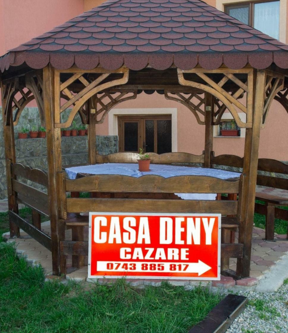 Pensiunea Casa Deny Novaci-Străini Buitenkant foto